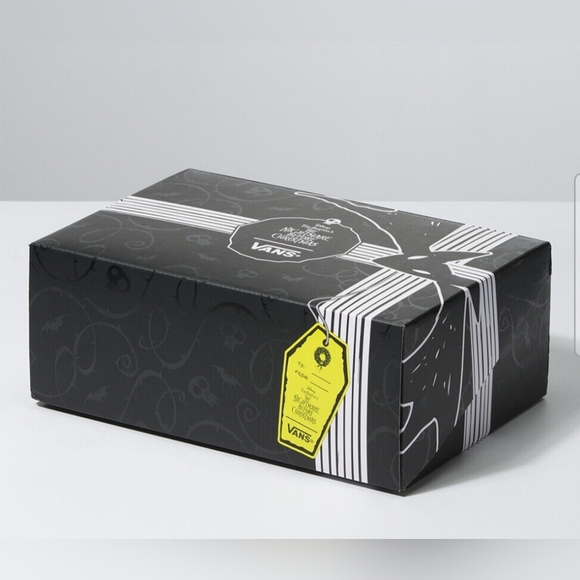 Vans X Disney The Nightmare Before Christmas "Jack" Classic Slip-On *NWT* - Picture 8 of 10